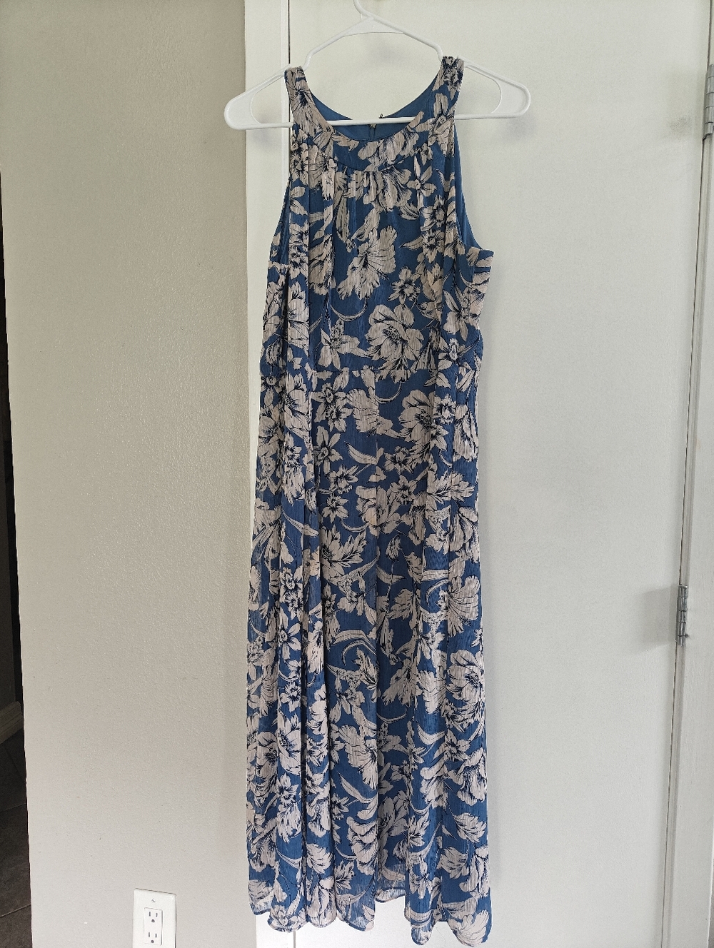 Tommy Hilfiger Blue and Ivory Floral Maxi Dress